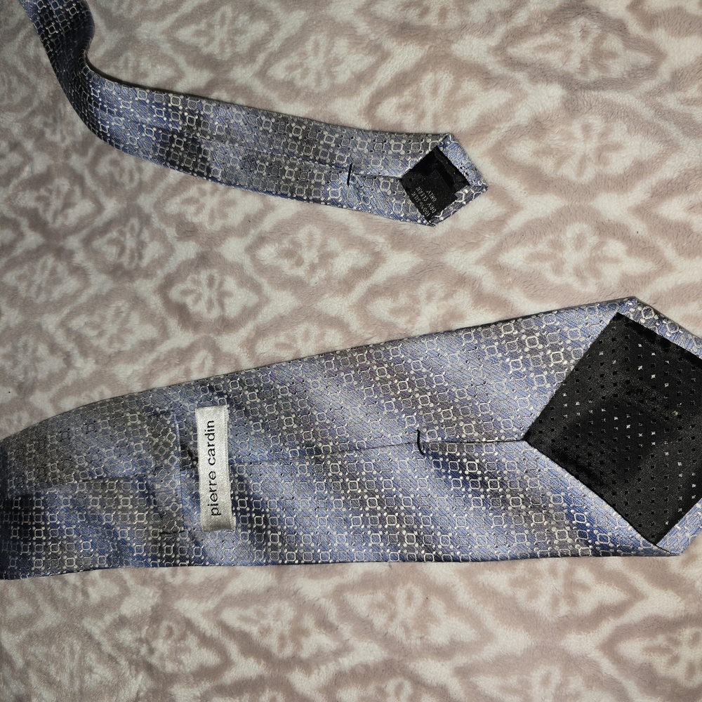 Stylish Gray Patterned Tie - image 2
